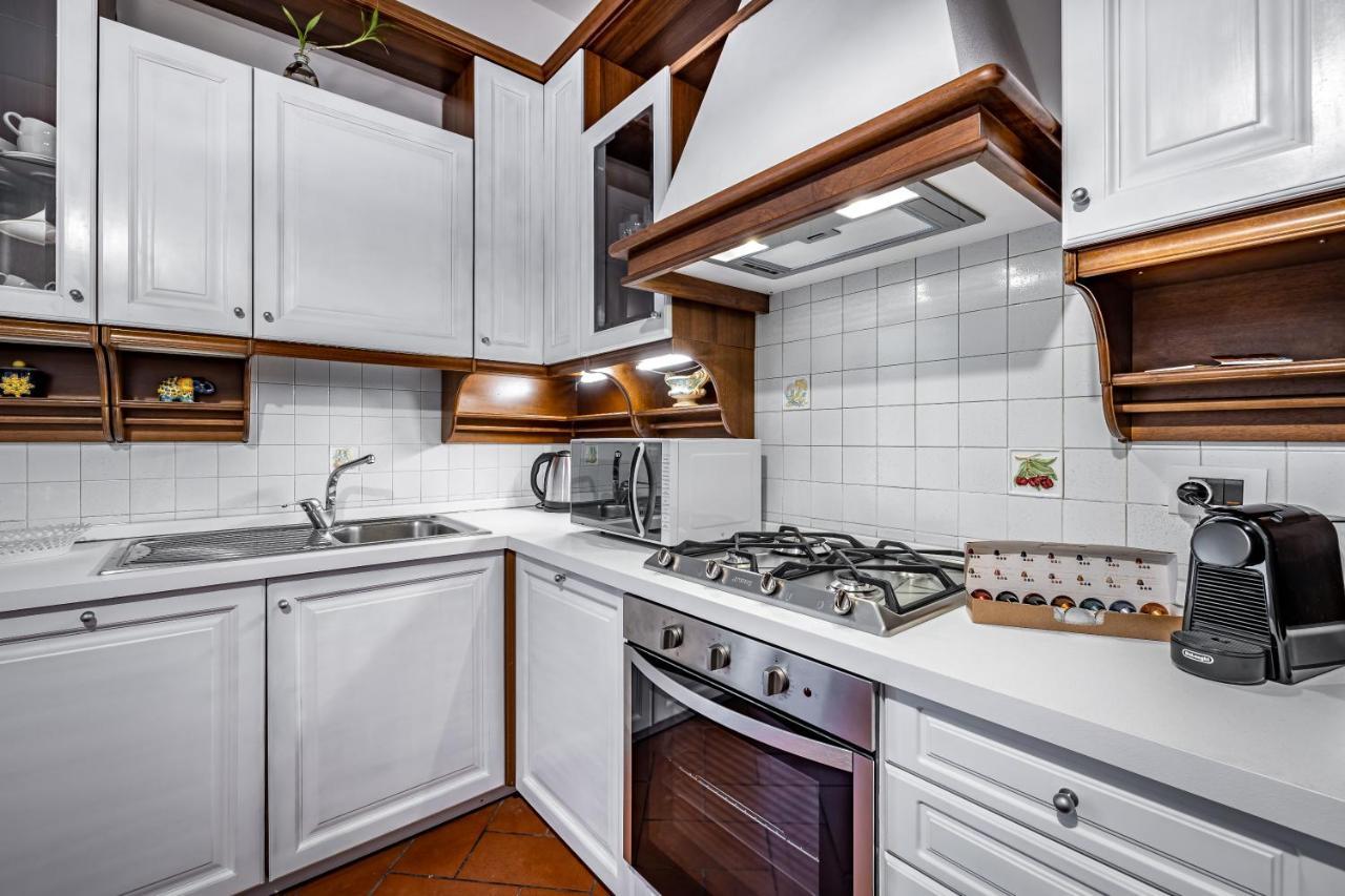 Yid Elegant With Garage Appartement *